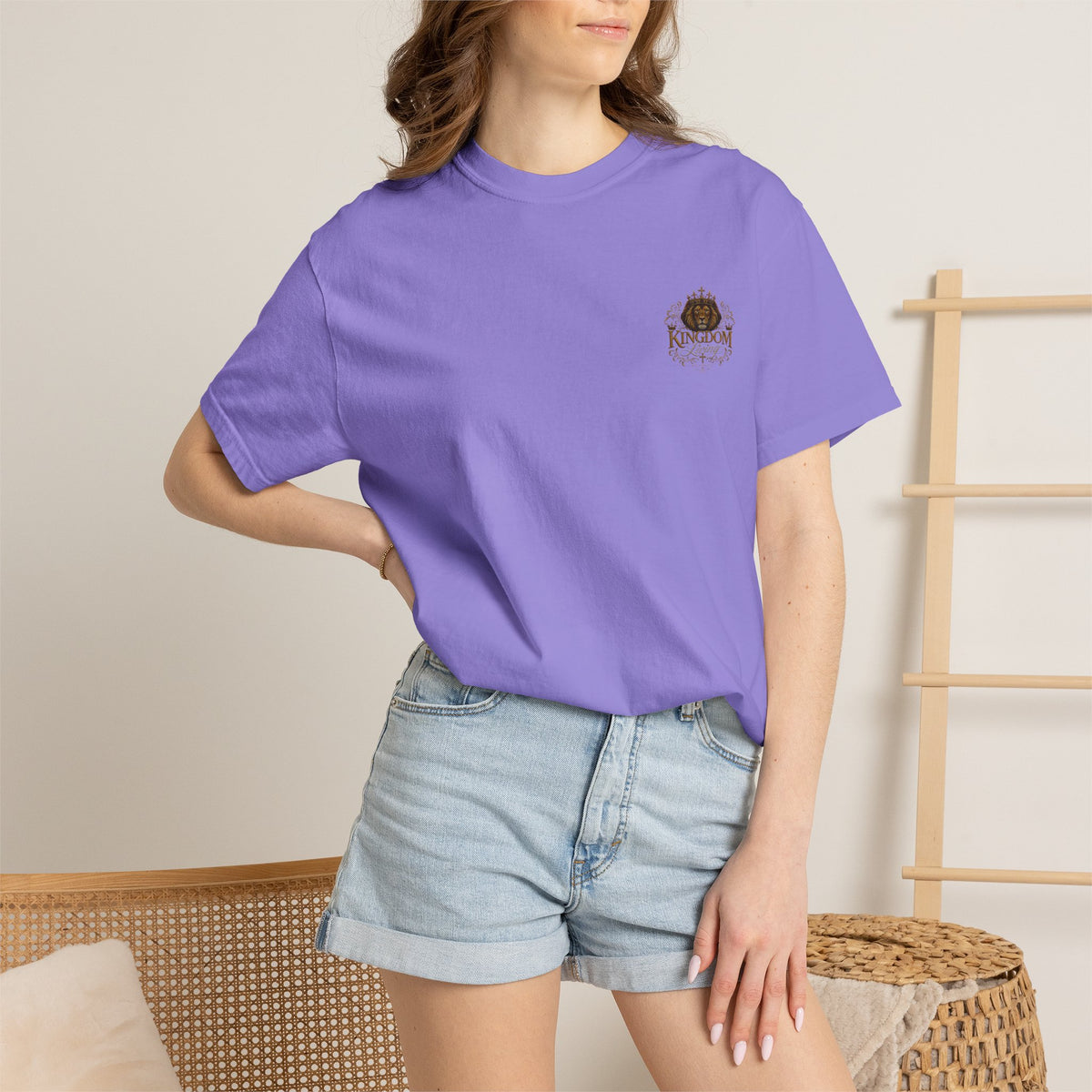 Lion 'Built Right, Walking the King' Graphic T‑Shirt